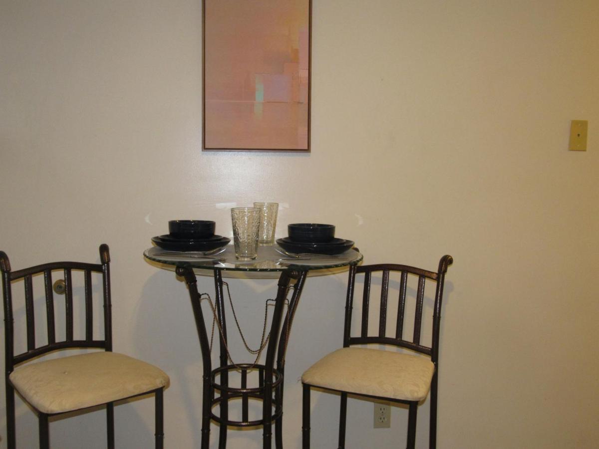 Located In The Noma-Gallaudet Neighborhood Apartment วอชิงตัน ภายนอก รูปภาพ