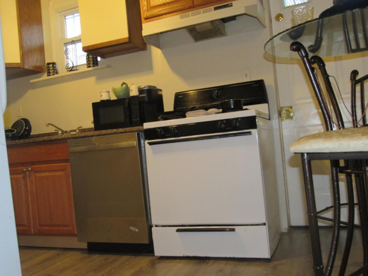 Located In The Noma-Gallaudet Neighborhood Apartment วอชิงตัน ภายนอก รูปภาพ