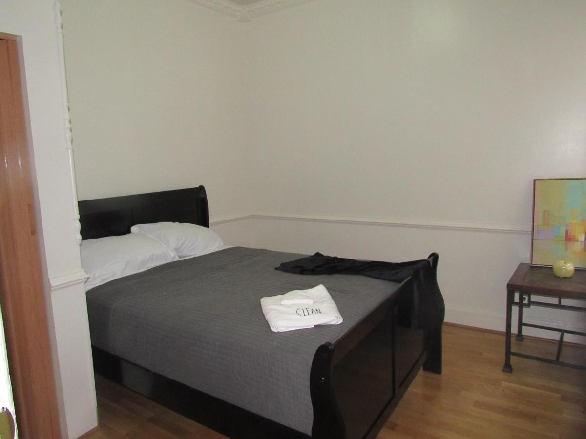 Located In The Noma-Gallaudet Neighborhood Apartment วอชิงตัน ภายนอก รูปภาพ